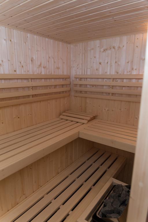 Apartamenty Nad Potoczkiem 乌斯特龙 外观 照片
