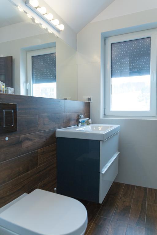 Apartamenty Nad Potoczkiem 乌斯特龙 外观 照片
